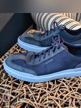Cole Haan Men's Navy Canvas Low-Top Sneakers with Light Blue Sole Mens 11